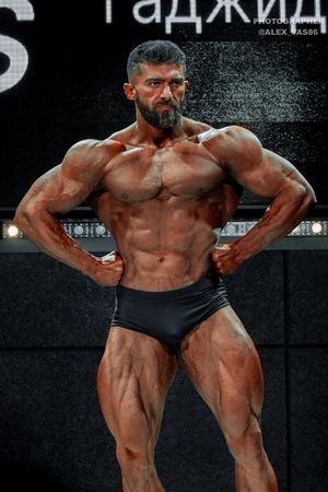 CLASSIC PHYSIQUE